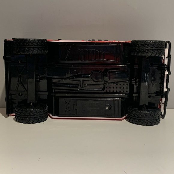 1999 Tonka Fire Rescue Metro County Hummer Lights, Sirens & Talking - Picture 6 of 10